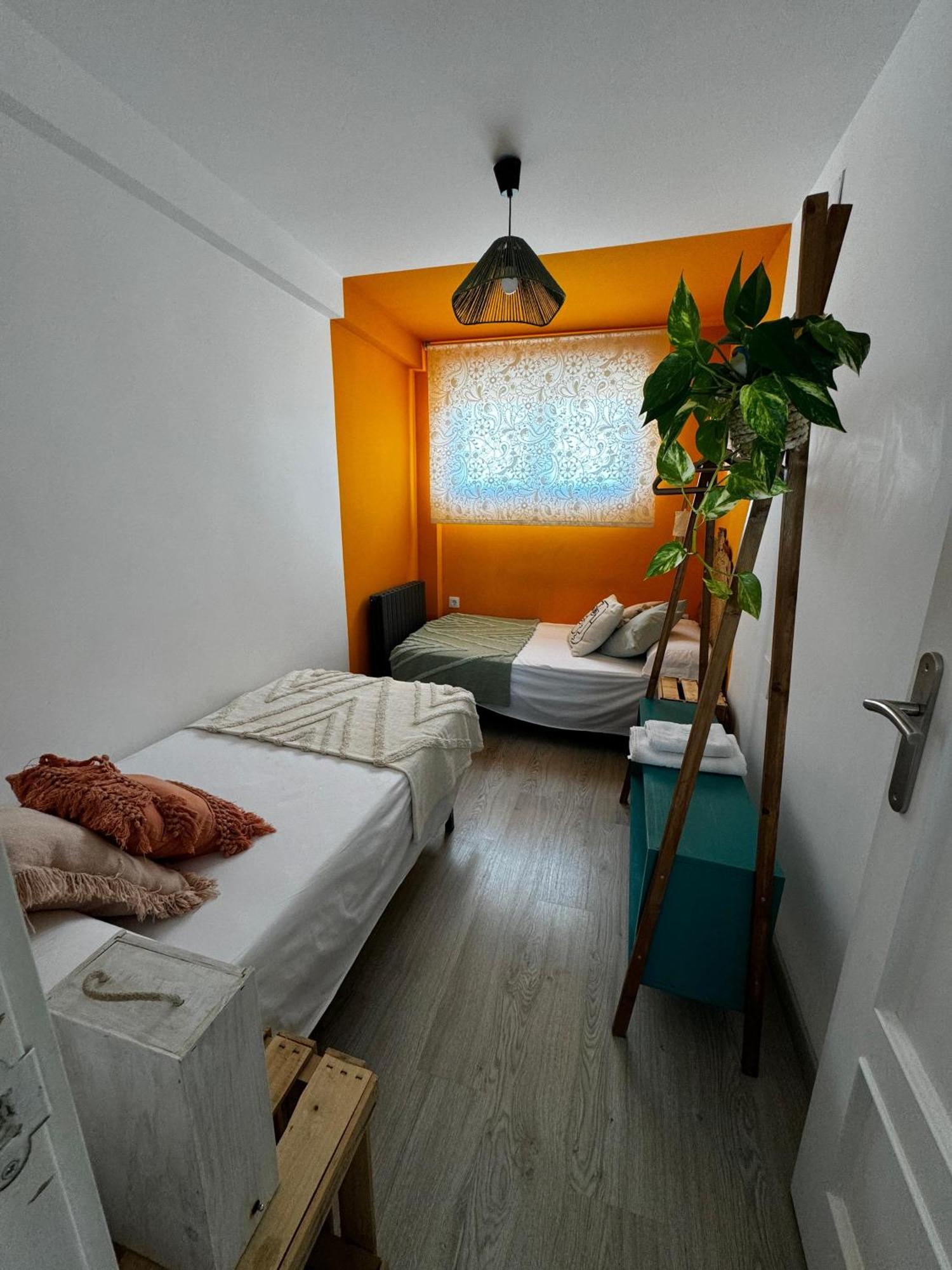 Apartament El Mirador Del Pilar - Parking Y Vistas A La Basilica Saragossa Zewnętrze zdjęcie